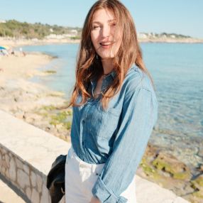 Lucrezia, Babysitter in Curno