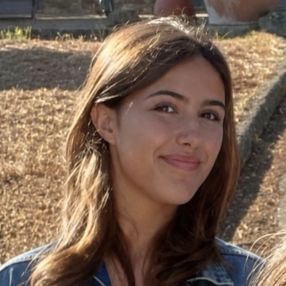 Elga, Babysitter a Cologno Al Serio