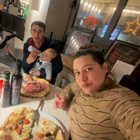 Elena, Famiglia a Sesto Fiorentino