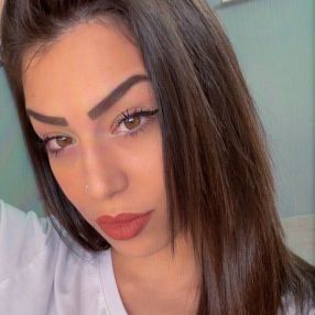 Jasmine pia, Babysitter a Serradifalco