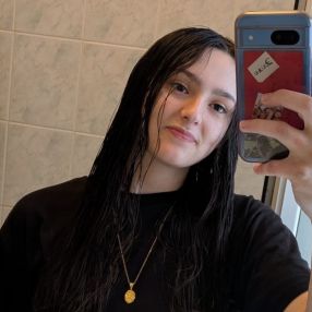 Azzurra, Babysitter a Montemarciano