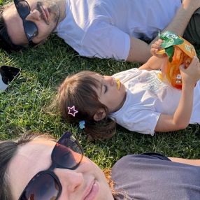 Nicole, Famiglia a Desenzano del Garda