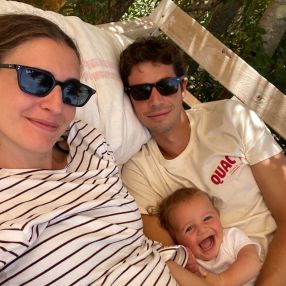 Thea, Family in Milano