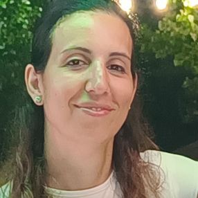 FRANCESCA, Babysitter a Santa Maria A Monte