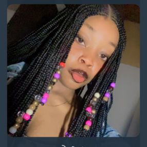 Favour, Babysitter in Samarate