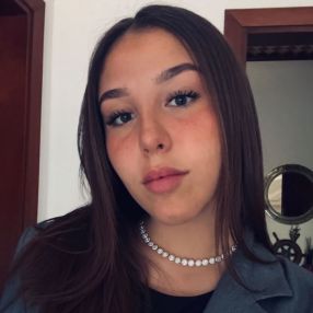 Beatrice, Babysitter a Cogoleto