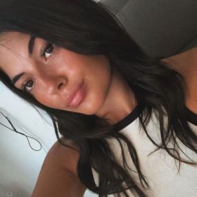 Giulia, Babysitter a Olbia