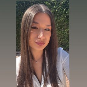 Alessia, Babysitter a Frugarolo