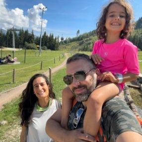 Maurizio, Famiglia a Comun nuovo