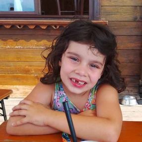 Valentina, Famiglia a Cinisello Balsamo