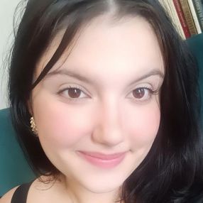 Anastasia, Babysitter a Thiene