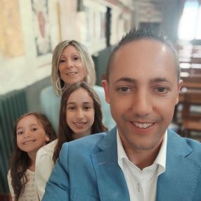 Luca, Famiglia a Sanremo