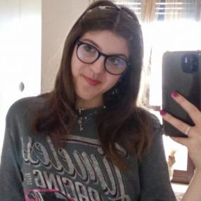 Aurora, Babysitter a Acquaviva