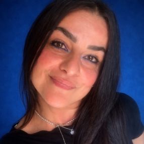 Maria Teresa, Babysitter a Area Produttiva