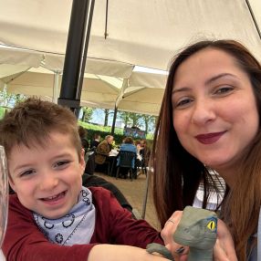 Maria Elena, Famiglia a Ferrara