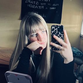 Aurora, Babysitter in Cologno Al Serio