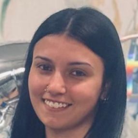 Isabel, Babysitter in Salassa