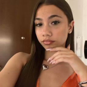 Chiara, Babysitter a Trentola-ducenta