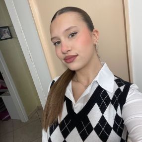 Serena, Babysitter in Macomer