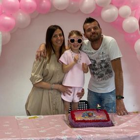 Vanessa, Family in Almenno San Bartolomeo