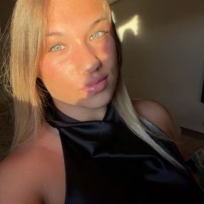 Jasmine, Babysitter a Ariano nel Polesine