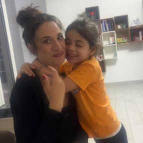 Sharon, Babysitter a Giugliano In Campania