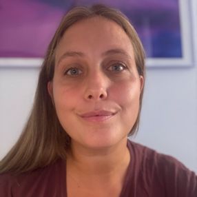 Cindy, Babysitter a Bologna