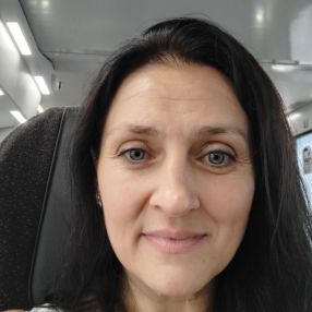 Dina, Babysitter in Olgiate comasco