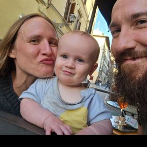 Ted, Family in Pisa