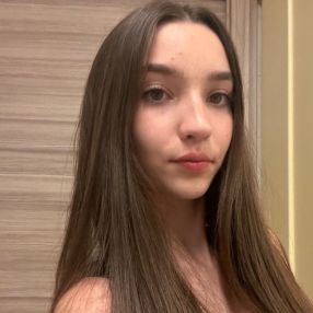 Arianna, Babysitter in Ambivere