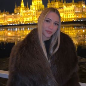 Jennifer, Babysitter a Vighizzolo