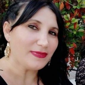 Rosysdefilippo, Babysitter in Soliera