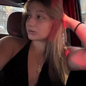 Giulia, Babysitter a San Nicolò