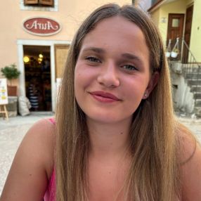 Anna, Babysitter a Fossalta di Portogruaro