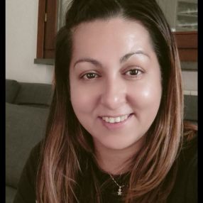 Elvira, Babysitter a Monsummano Terme