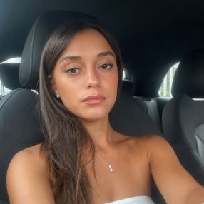 Sofia, Babysitter a Fiorenzuola D'arda