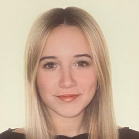 Carlotta, Babysitter a Villafranca Padovana