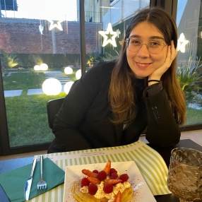 Sofia, Babysitter in Cento