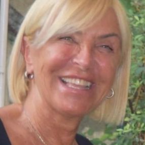 Antonella, Babysitter a Provincia di Lodi