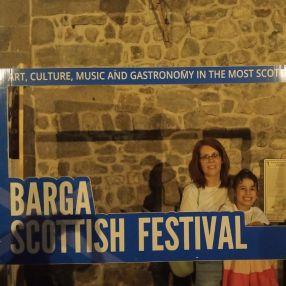 Laura, Famiglia a Barga