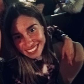 Ester, Babysitter a Carrara