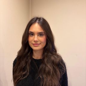 Desiree, Babysitter a Deruta