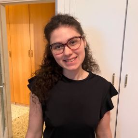 Ira, Babysitter a Casalecchio di Reno