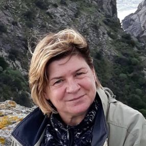 Antonella, Babysitter a San Nicolò d'Arcidano