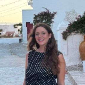 Elisabetta, Babysitter a Bari