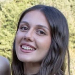 Alessia, Babysitter a Pont-saint-martin