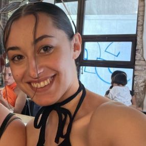 Giuliana, Babysitter a Napoli
