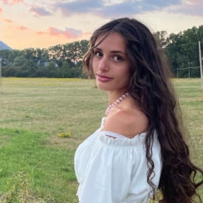 Maria Brunella, Babysitter a Tivoli