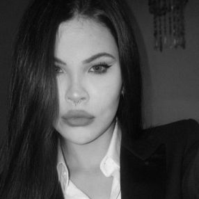 Valentina, Babysitter in Turi