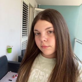 Anita, Babysitter in Recale